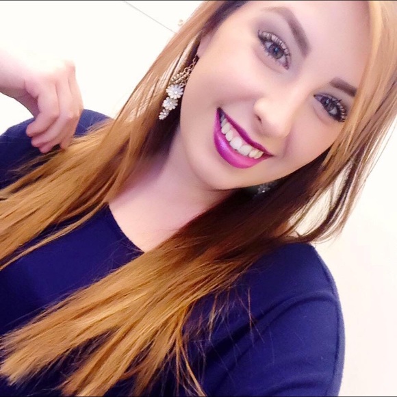 Meet your Posher, Bre'anna - Picture 1 of 5